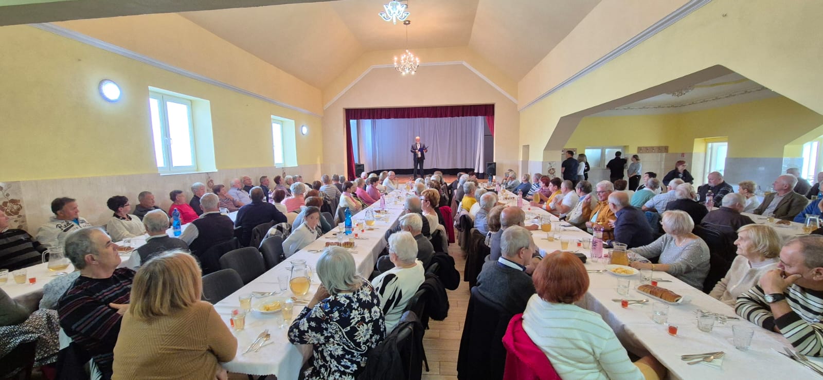 Úcta k starším - foto 13