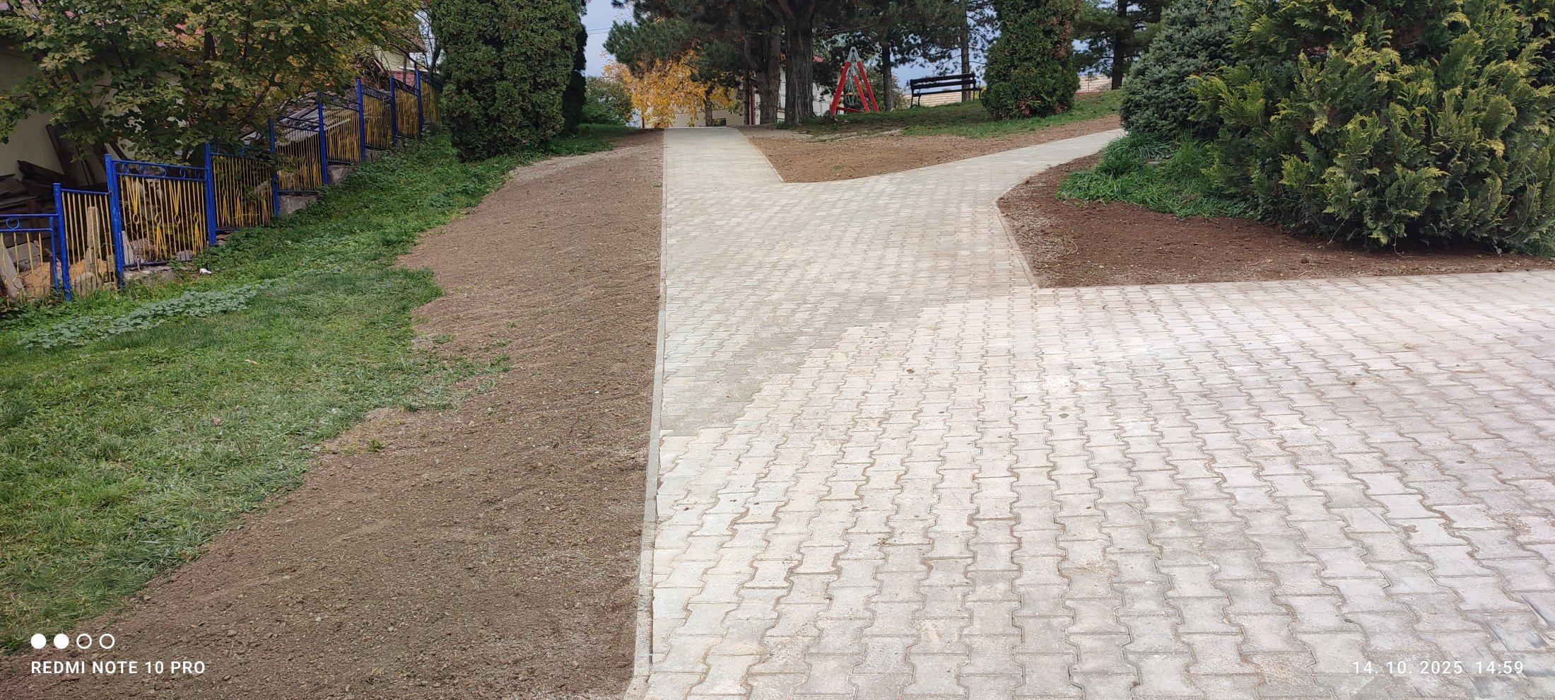 Chodníky - foto 23