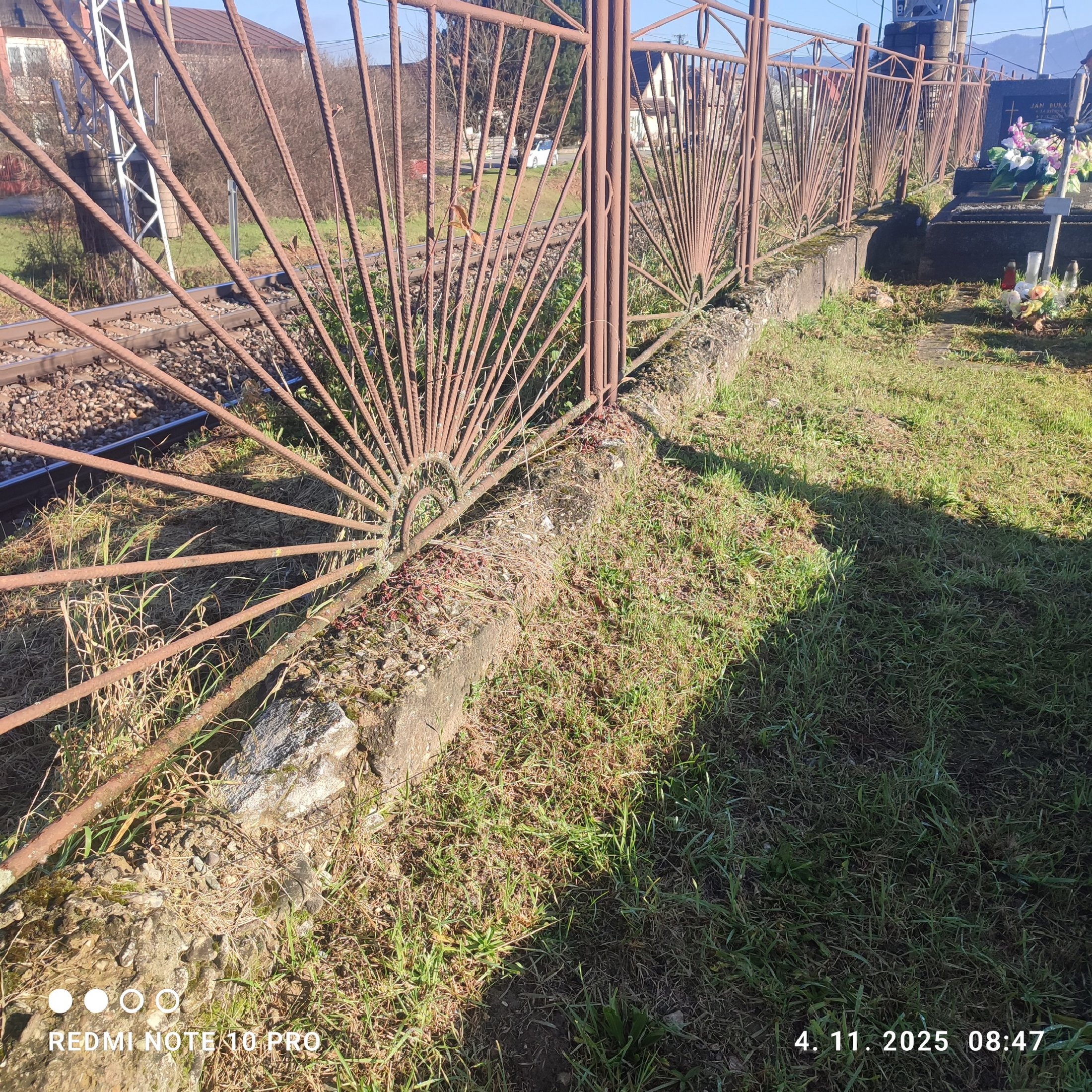 Rekonštrukcia oplotenia cintorína